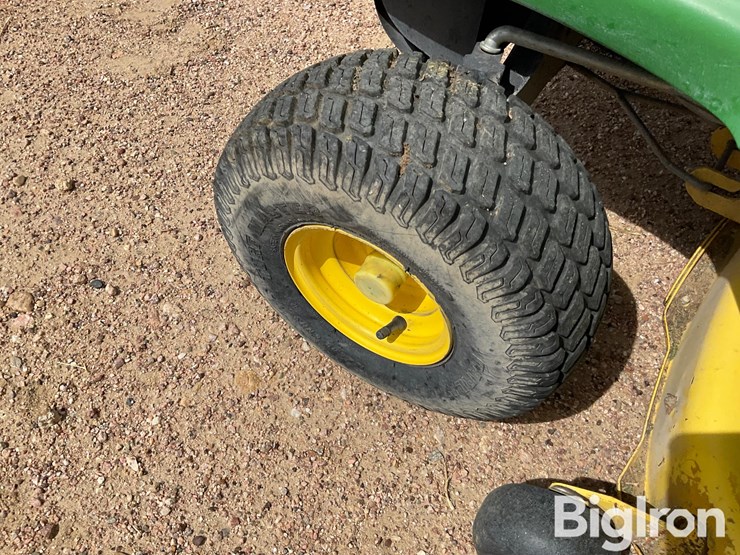 john-deere-lt133-image-17