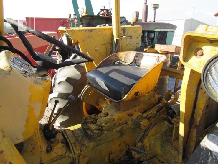 massey-ferguson-40-image-19