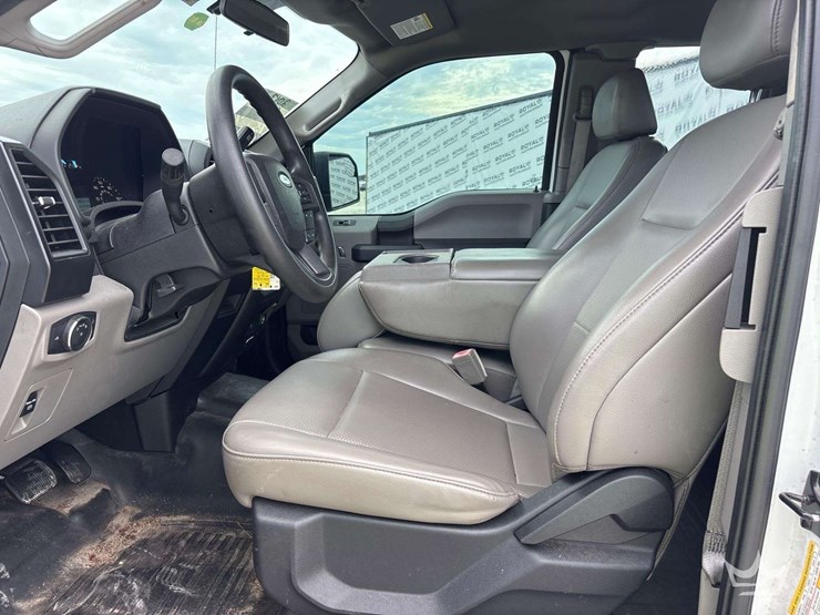 2018-ford-f150-image-12