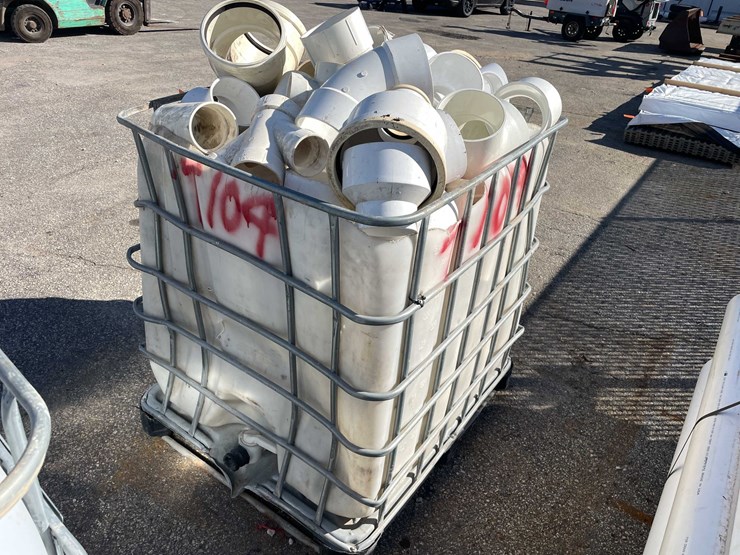 #4021-•-ibc-of-plastic-pipe-fittings-(09)-image-4