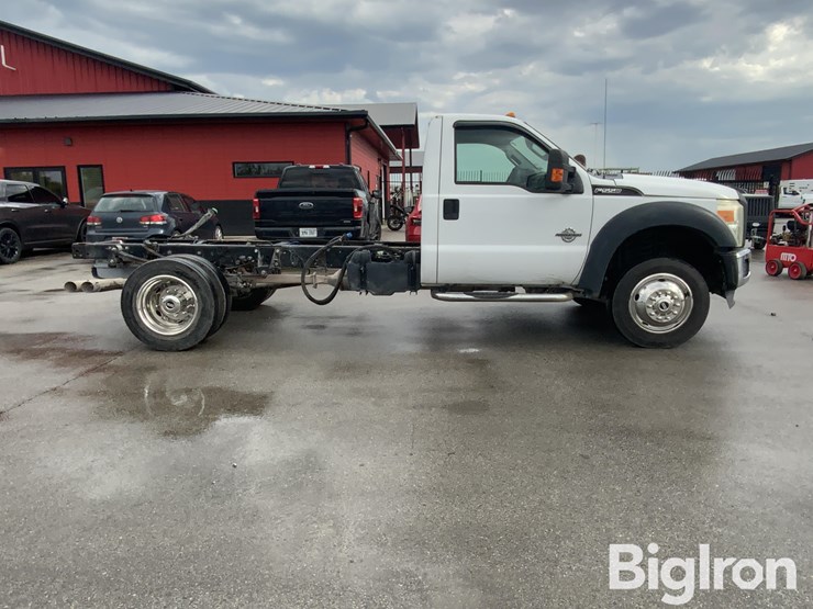 2015-ford-f550-xl-image-4