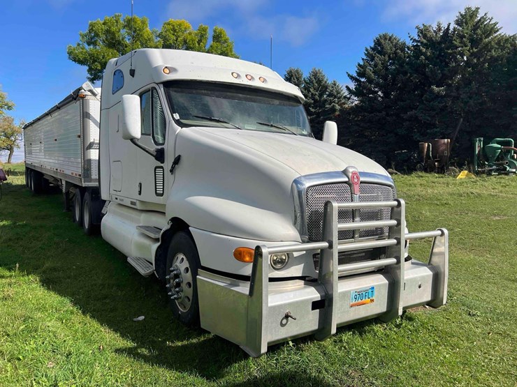 2006-kenworth-t2000-image-13