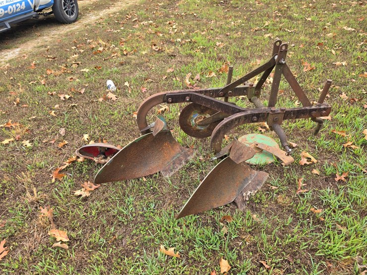 #25270-•-ferguson-2-bottom-plow-image-6