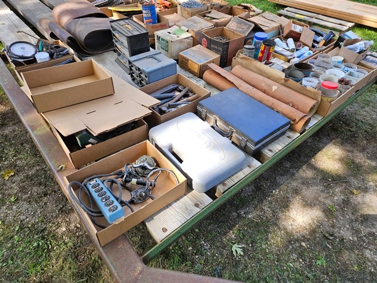 #8000-•-live-on-the-ground-only-items-image-15