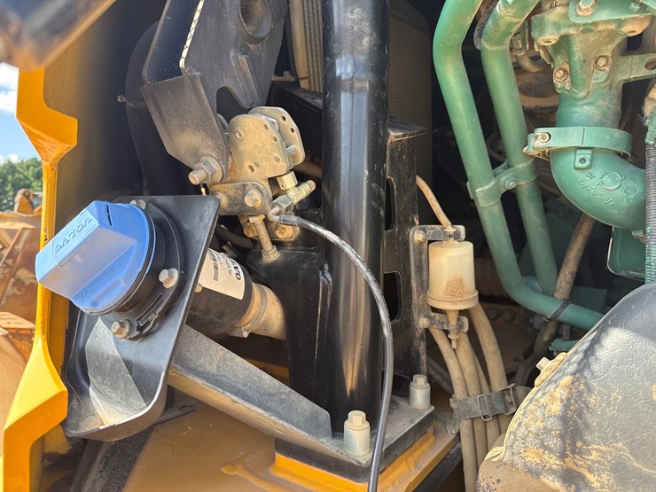 2020-volvo-a45g-image-12