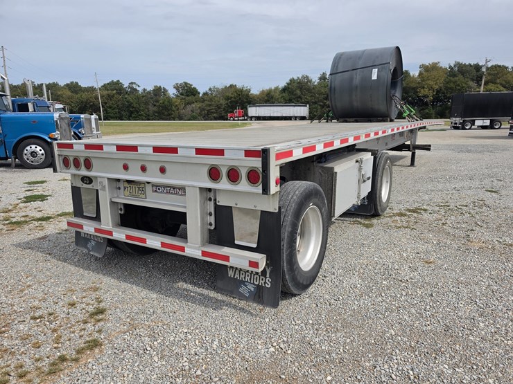 2022-fontaine-flat-bed-trailer-image-12