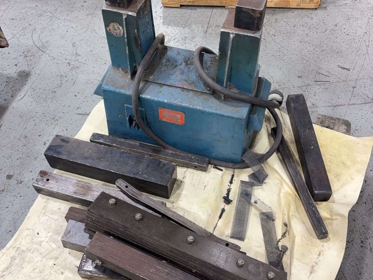 skf-maintenance-120-industrial-induction-bearing-heater-with-extra-parts,-and-james-morton-resko-model-bc-induction-bearing-heater-image-7