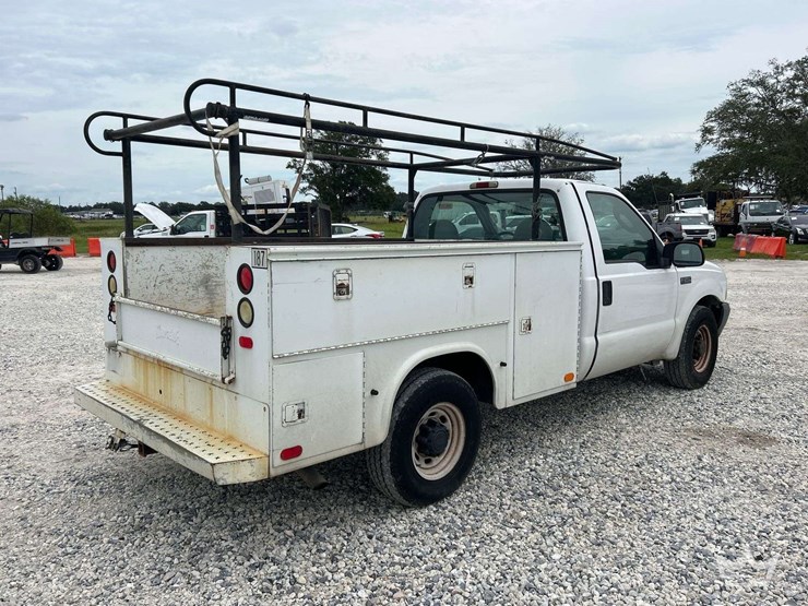 2004-ford-f250-image-3