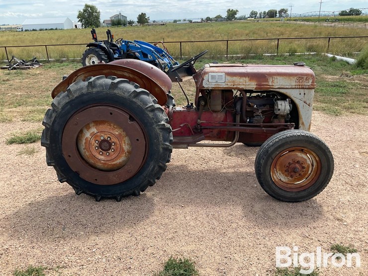 ford-8n-image-4