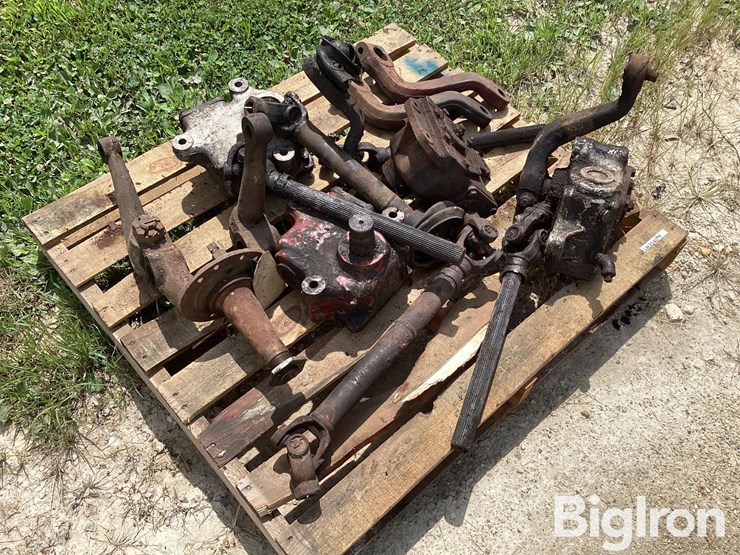 kenworth-cab-over-manual-steering-box-w/-pitman-arms-image-3