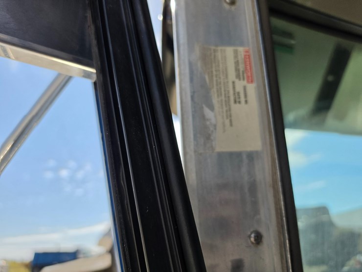 2003-kenworth-w900-image-56