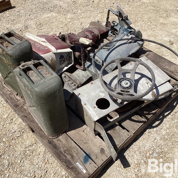 Johnson Boat Motor & Misc Boat Motor & Parts