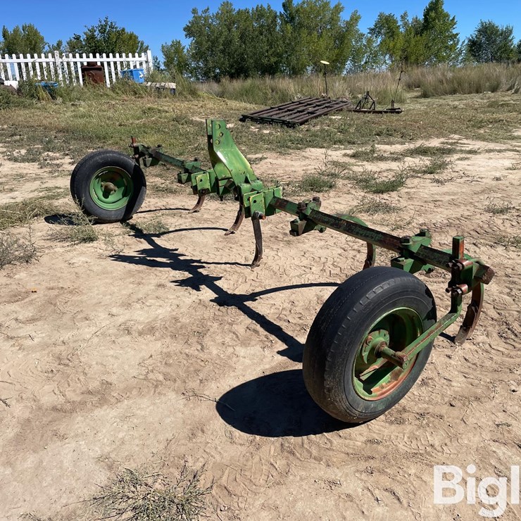 3-Pt Cultivator