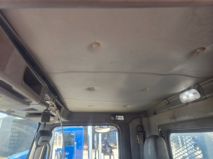 2008-kenworth-t800-image-48