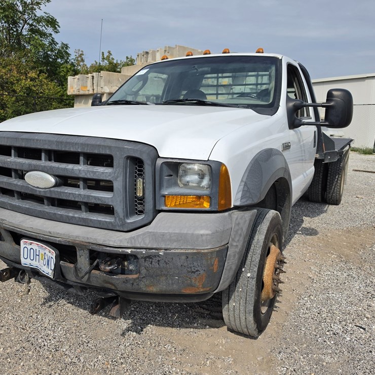 2005 FORD F550