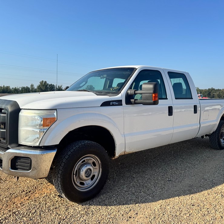 2014 FORD F250 XL