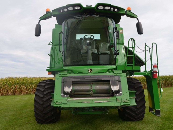2012-john-deere-s550-image-4