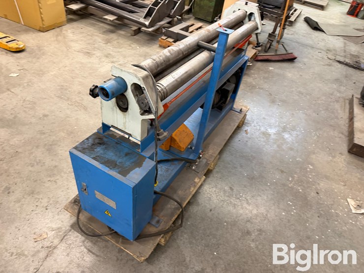 2019-iron-bull-roller-image-7