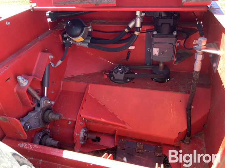 2018-massey-ferguson-wr9960-image-13