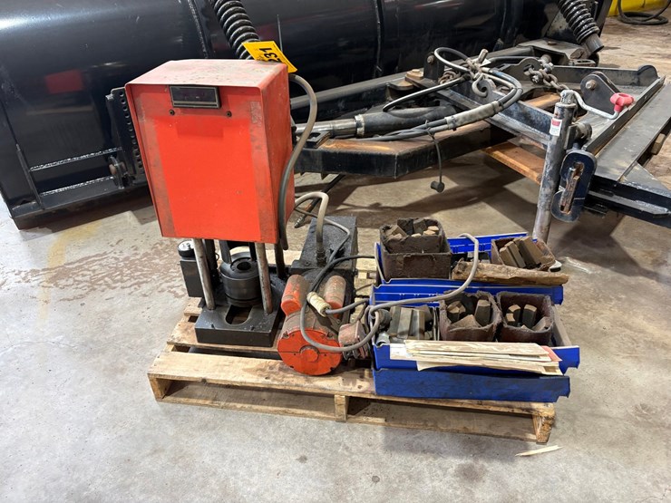 #3231-•-gates-power-crimp-707-hose-crimper-image-2