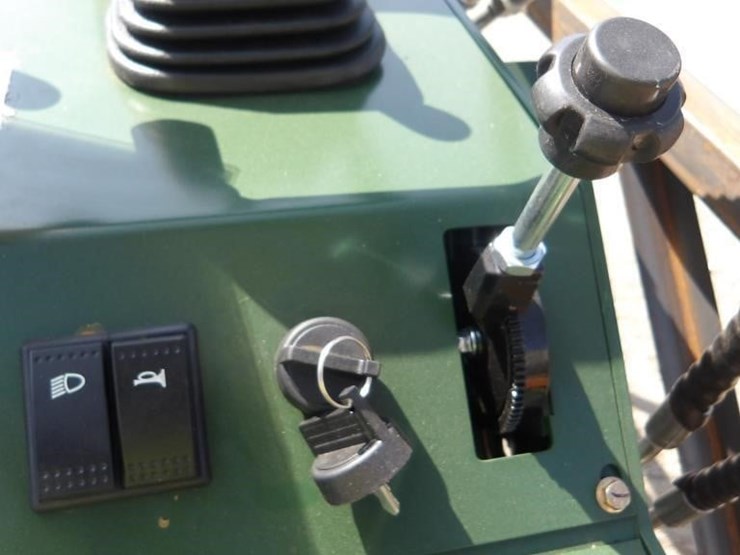 2026-zjz-zjz-380-skid-steer-loader-image-13
