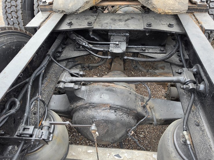 2007-kenworth-w900-image-102