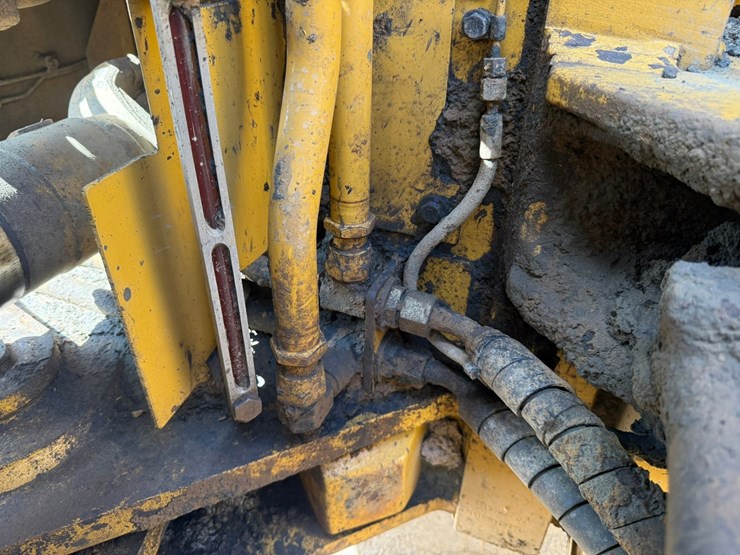 2017-caterpillar-988k-image-45