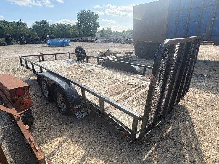 #2403-•-2015-load-trail-16'-trailer-image-5