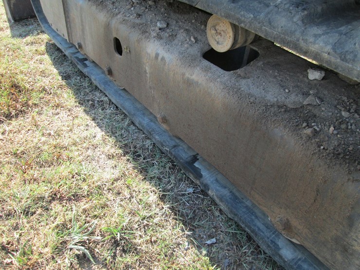new-holland-e55bx-image-7