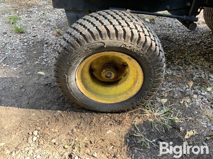 john-deere-317-image-17