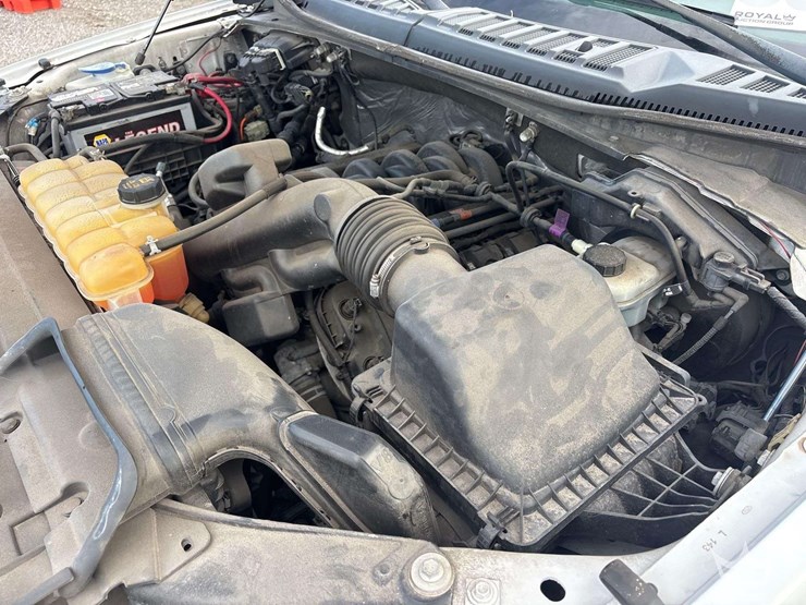 2017-ford-f150-image-8