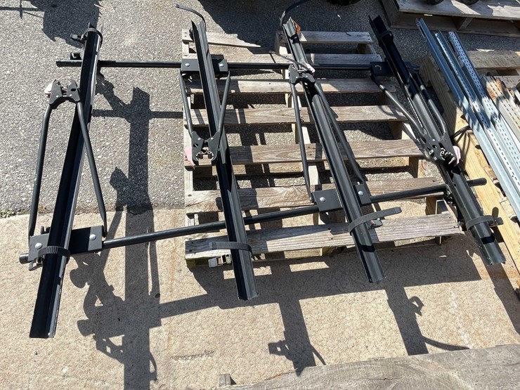 #4000-•-yakima-4-place-bike-rack-(o3)-image-1
