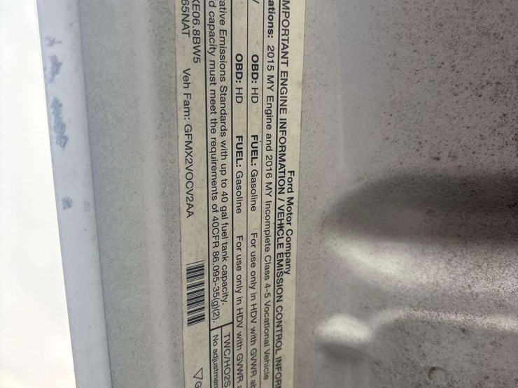 2016-ford-f550-image-9