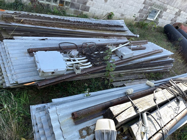 #1631-•-pallet-of-corrugated-steel-image-2