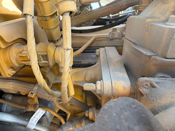 2017-deere-410l-image-59