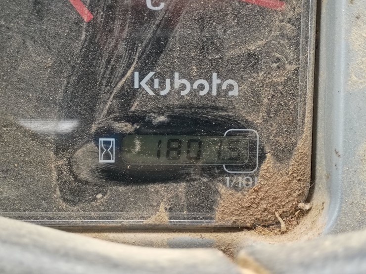 2013-kubota-rtv1100-image-32
