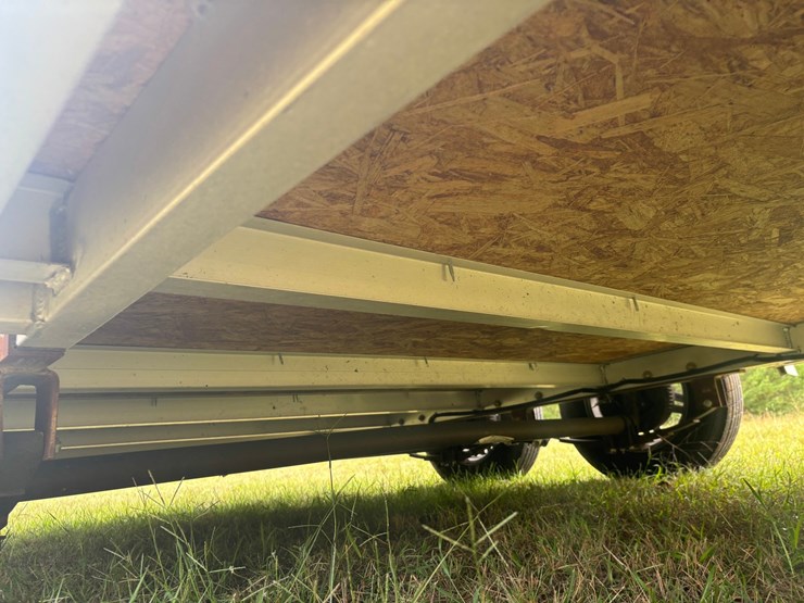 #2338-•-2022-stealth-16'-enclosed-trailer-image-28