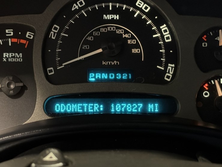2003-chevrolet-silverado-p/u-image-19