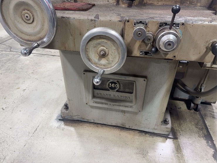 1973-grand-rapids-large-industrial-grinder-model:-360-s/n:-360282-image-7