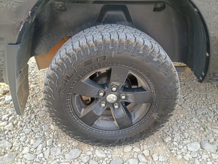 2018-dodge-1500-image-86