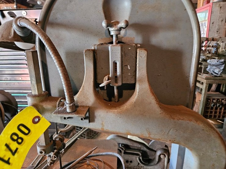 #8711-•-delta-band-saw-image-9