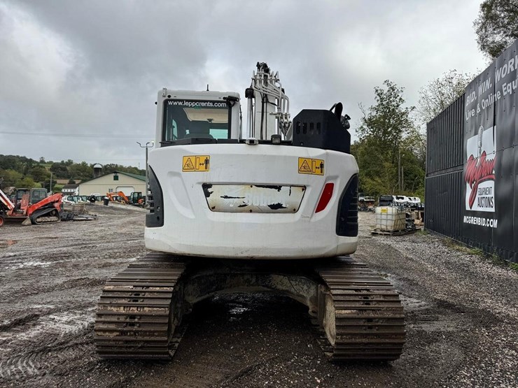 2019-bobcat-e145-image-5