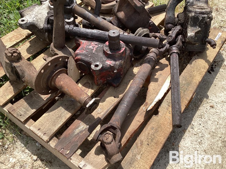 kenworth-cab-over-manual-steering-box-w/-pitman-arms-image-12
