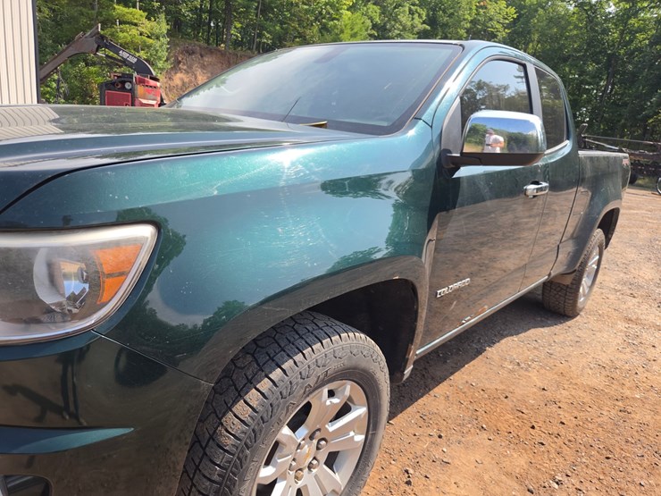 2015-chevrolet-colorado-image-15
