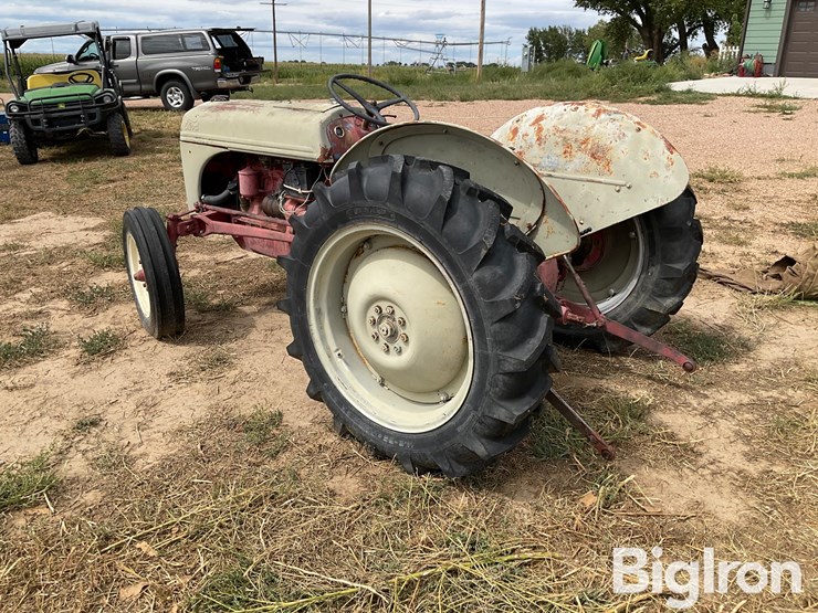 ford-8n-image-7