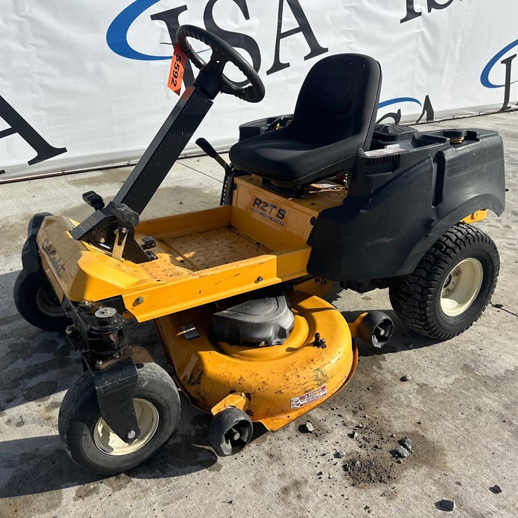 CUB CADET RZTS46