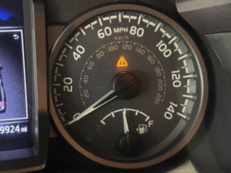 2019-toyota-tacoma-image-22