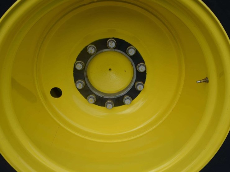 2012-john-deere-s550-image-21