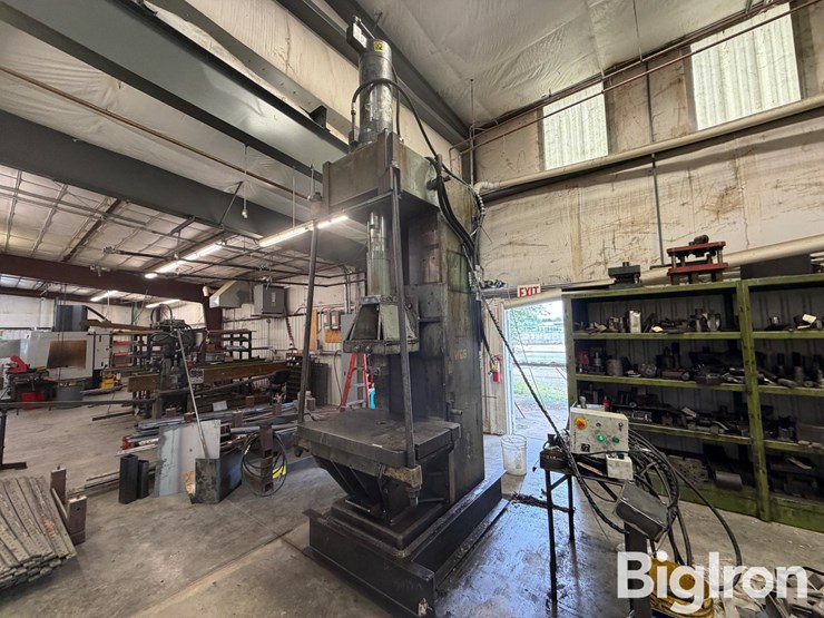 large-press-image-1
