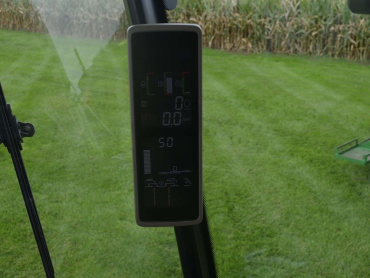 2012-john-deere-s550-image-92